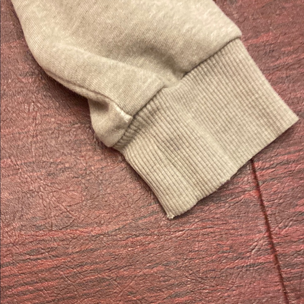 Under Armour Gray with tint of green Hoodie Sweatshirt - Picture 4 of 15